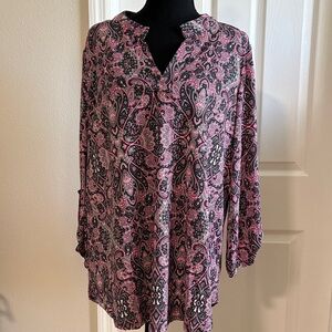Dear Scarlett Black and Pink Paisley V-Neck Tunic